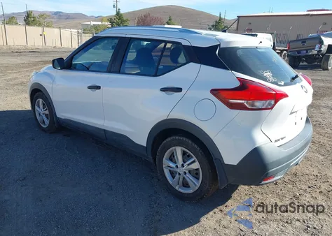 2018 Nissan Kicks S z USA, uszkodzony, nr VIN 3N1CP5CU2JL506473